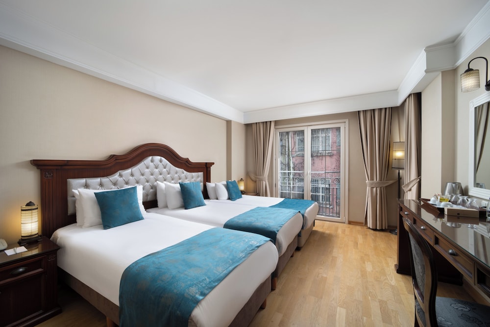 Recital Hotel 27/67