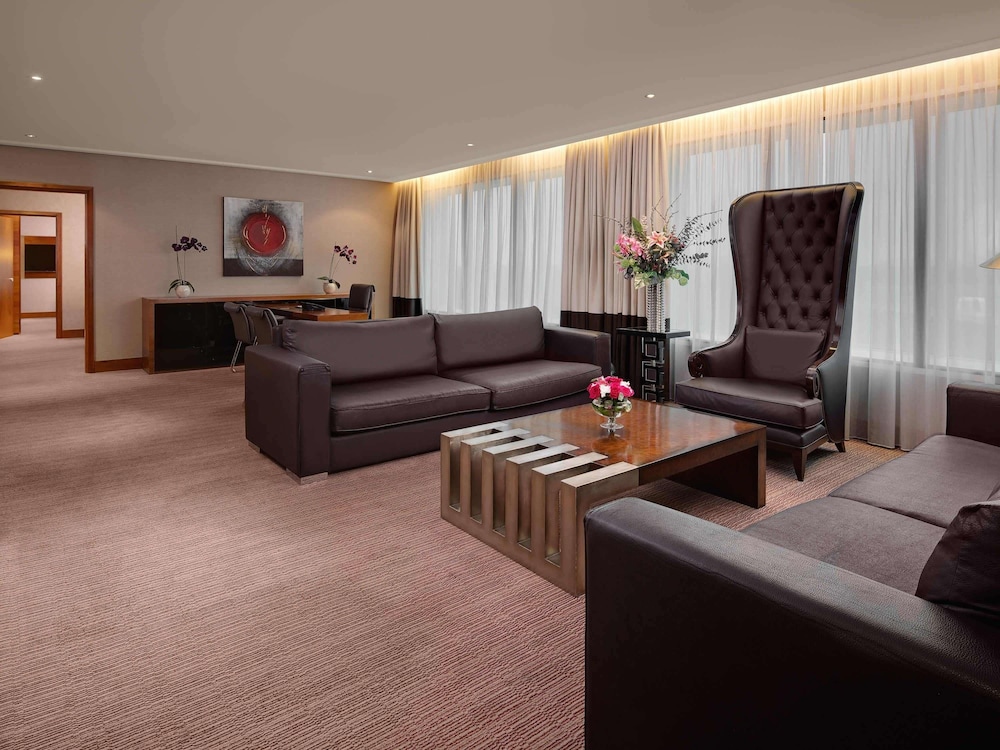 Sofitel London Heathrow 29/50