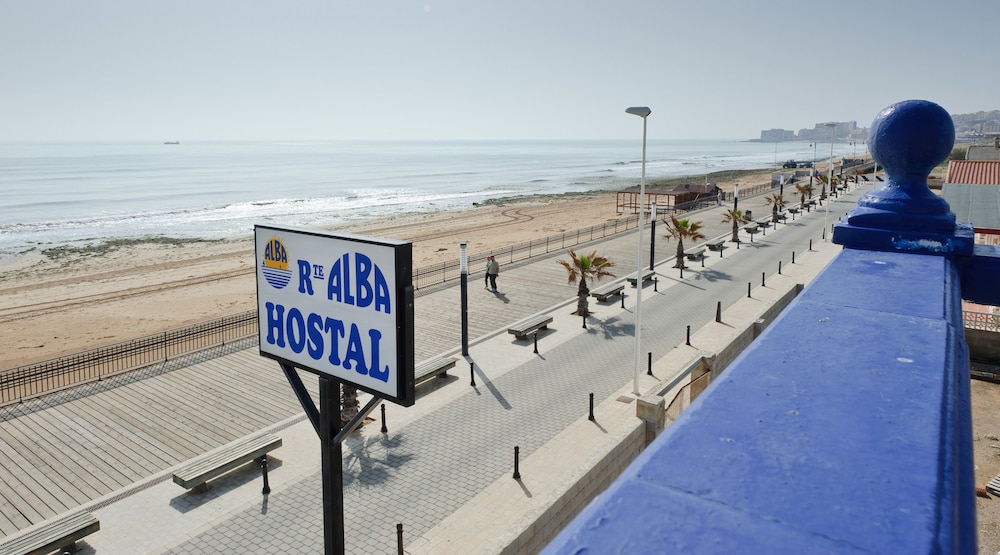 Hostal Alba 44/50