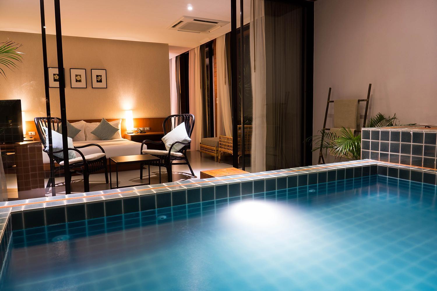 Pool, Suite
