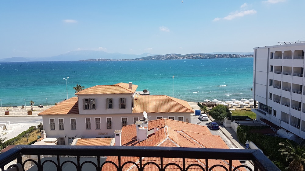 Ileri Hotel & Apartments 2/49