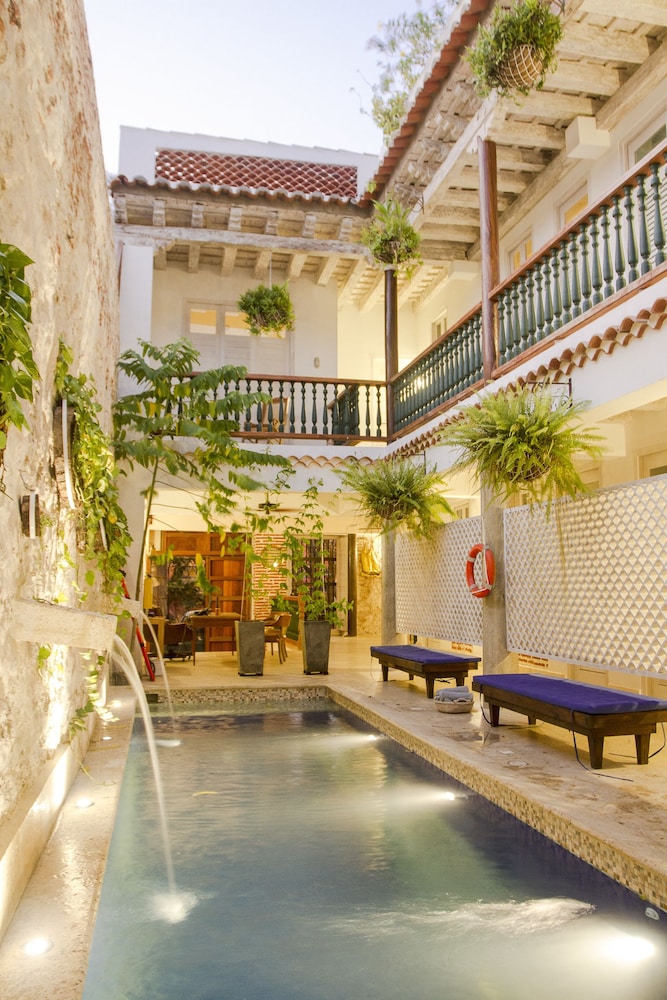 Hotel Casa Pizarro 18/49