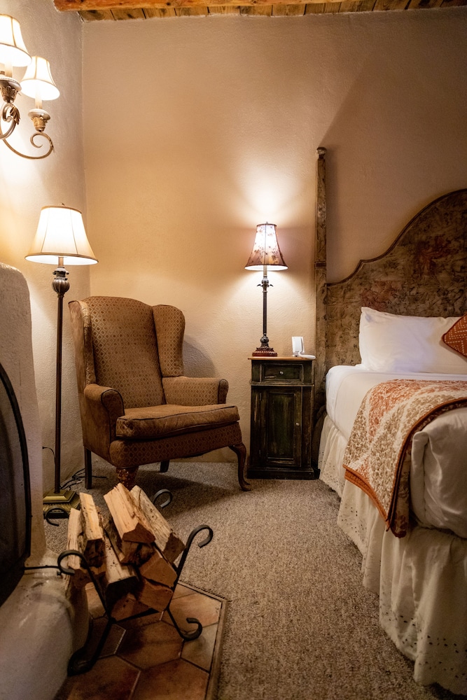 The Historic Taos Inn 62/80