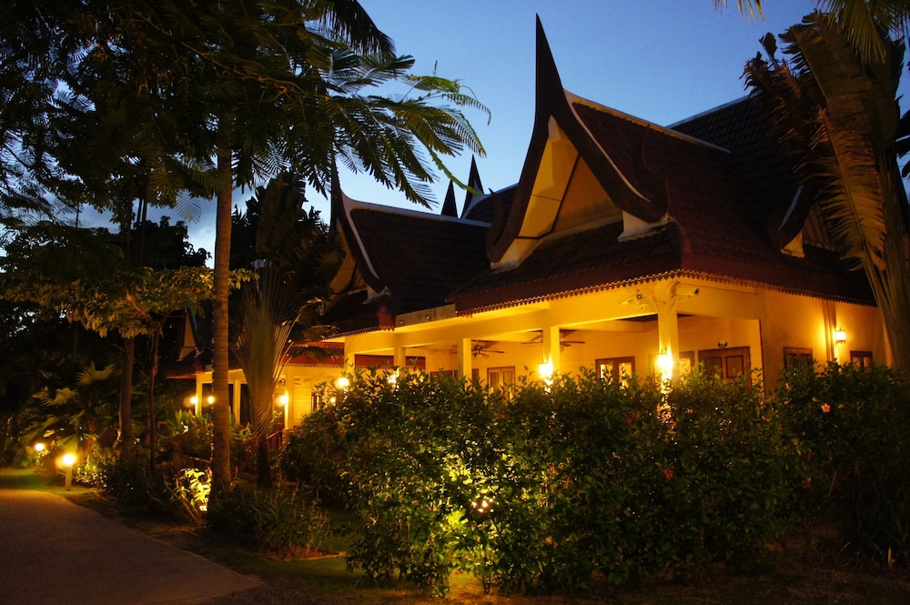 Palm Village 9/67
