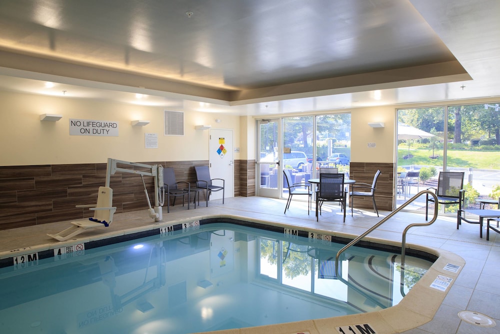Fairfield Inn Suites Philadelphia Valley Forge Great Valley 7/60