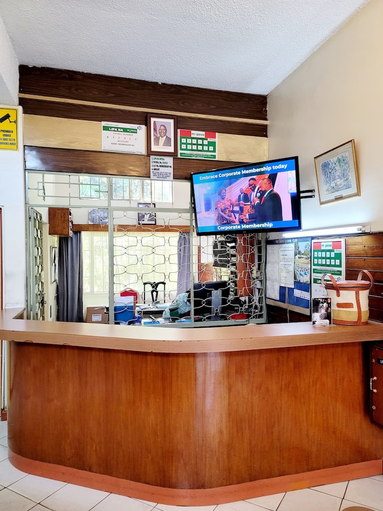 United Kenya Club 3/50