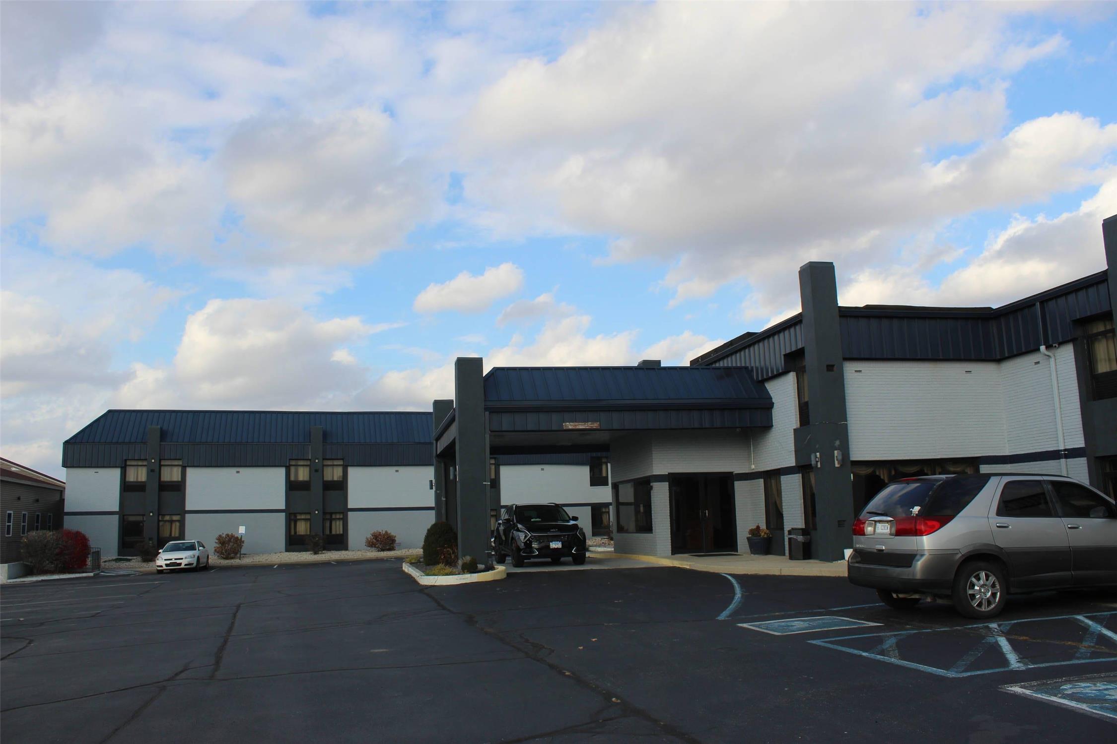 Quality Inn and Suites University Area 32/38