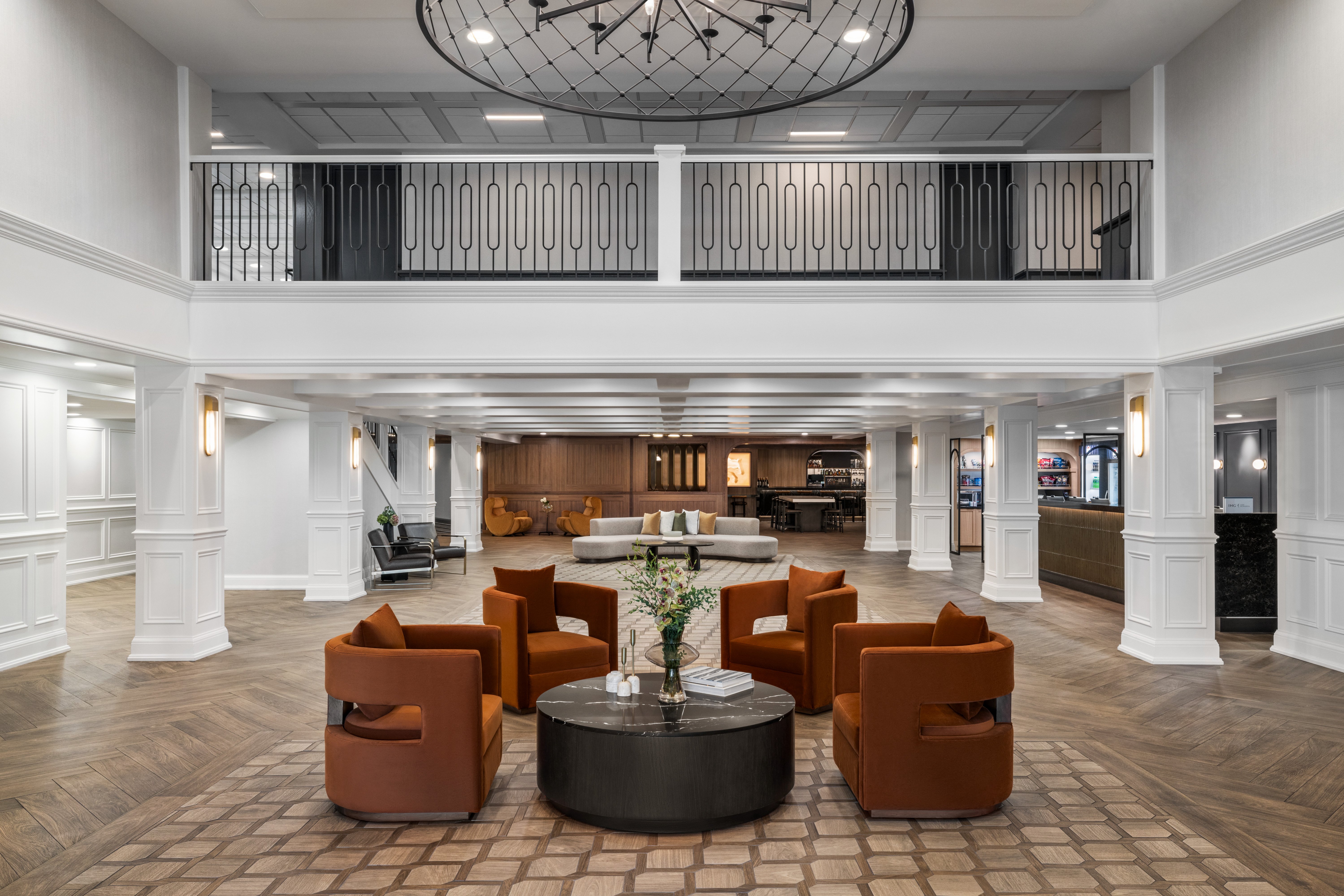 Crowne Plaza Louisville Airport Expo Center 37/79