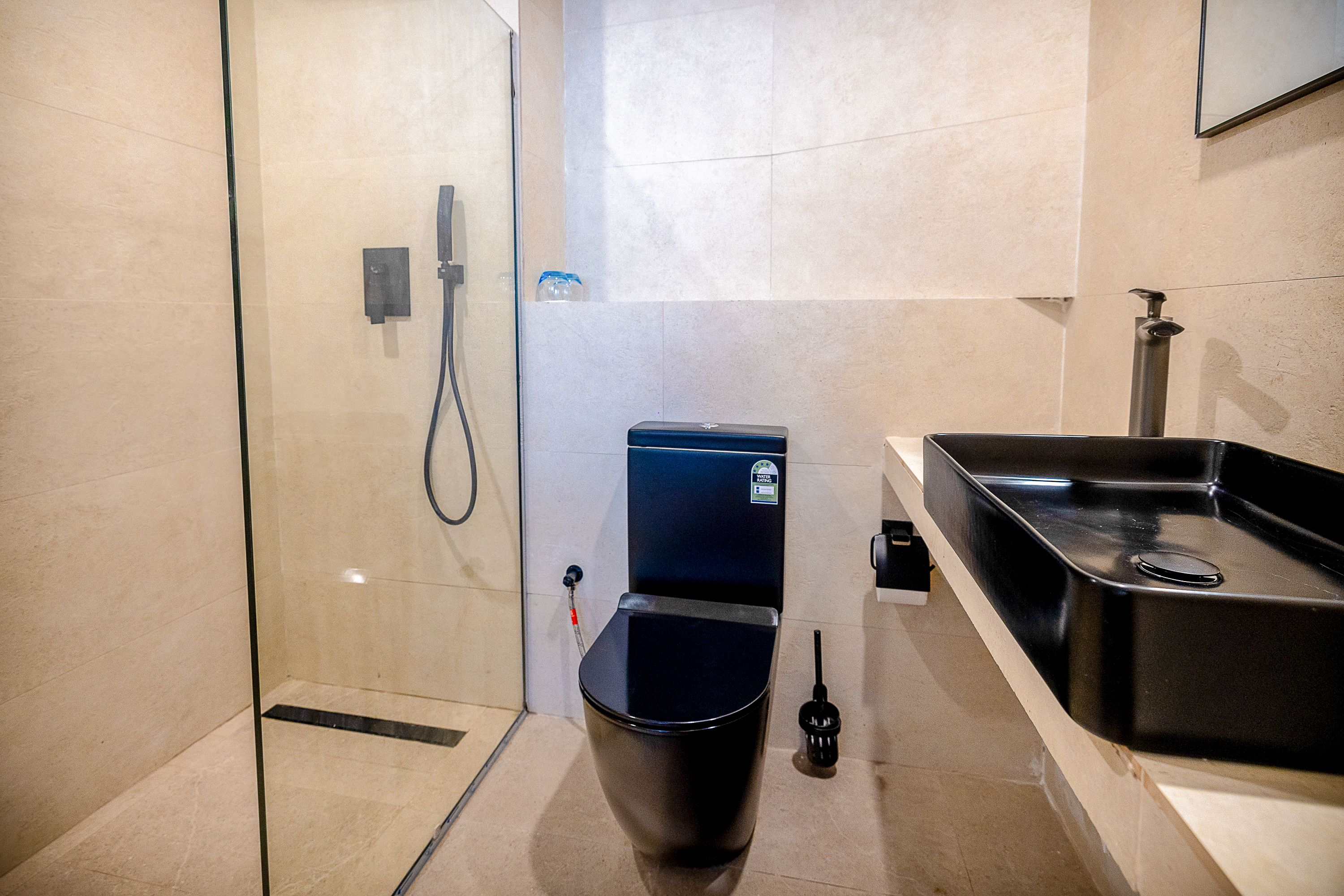 Swim Up Room، Kombo Beach Resort 6/7