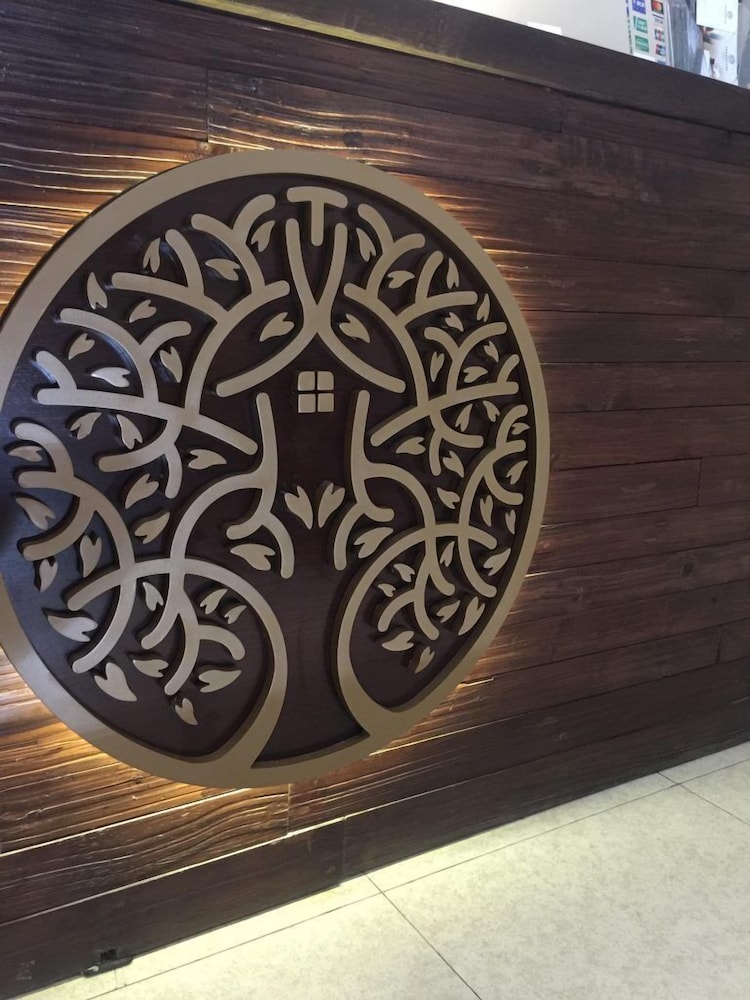 Treehouse Suites 28/50