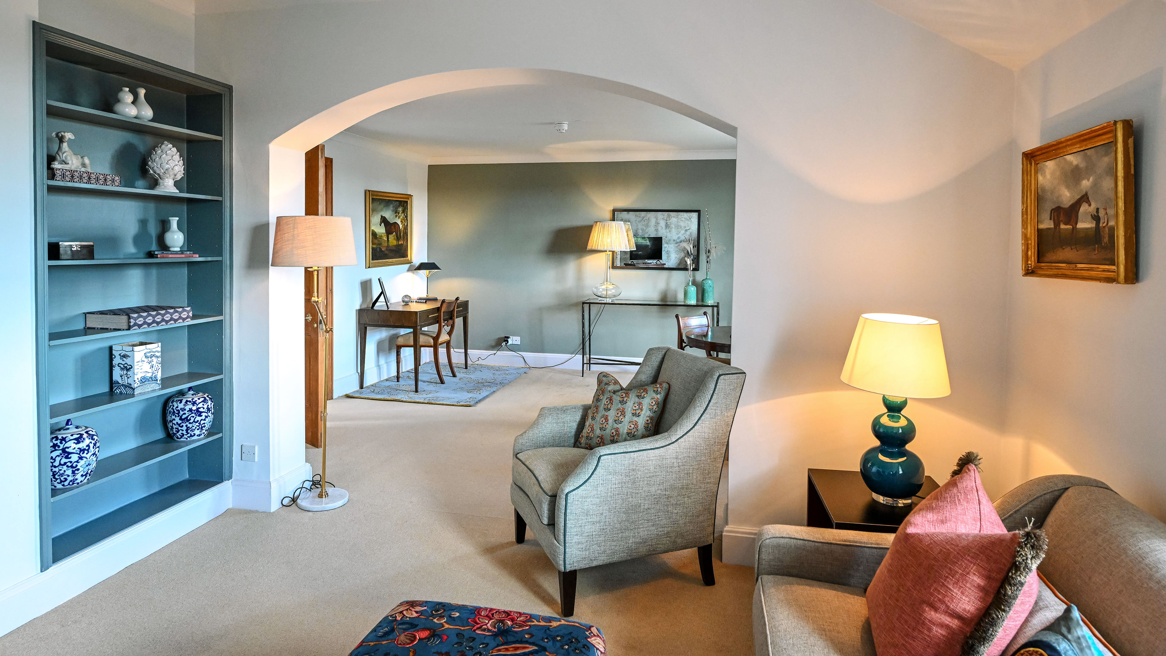 Jockey Club Rooms 16/33