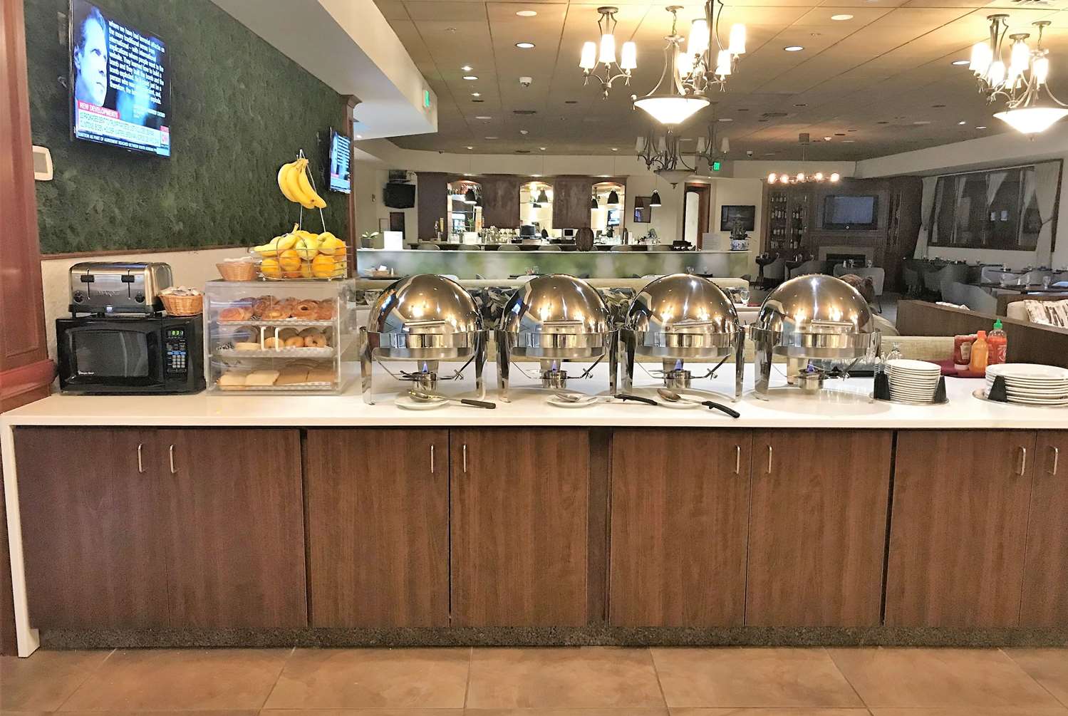 Medallion Inn and Suites 22/46