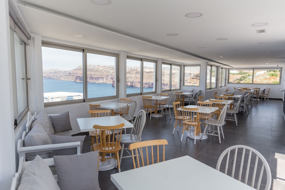 Goulielmos Hotel & Spa 63/78