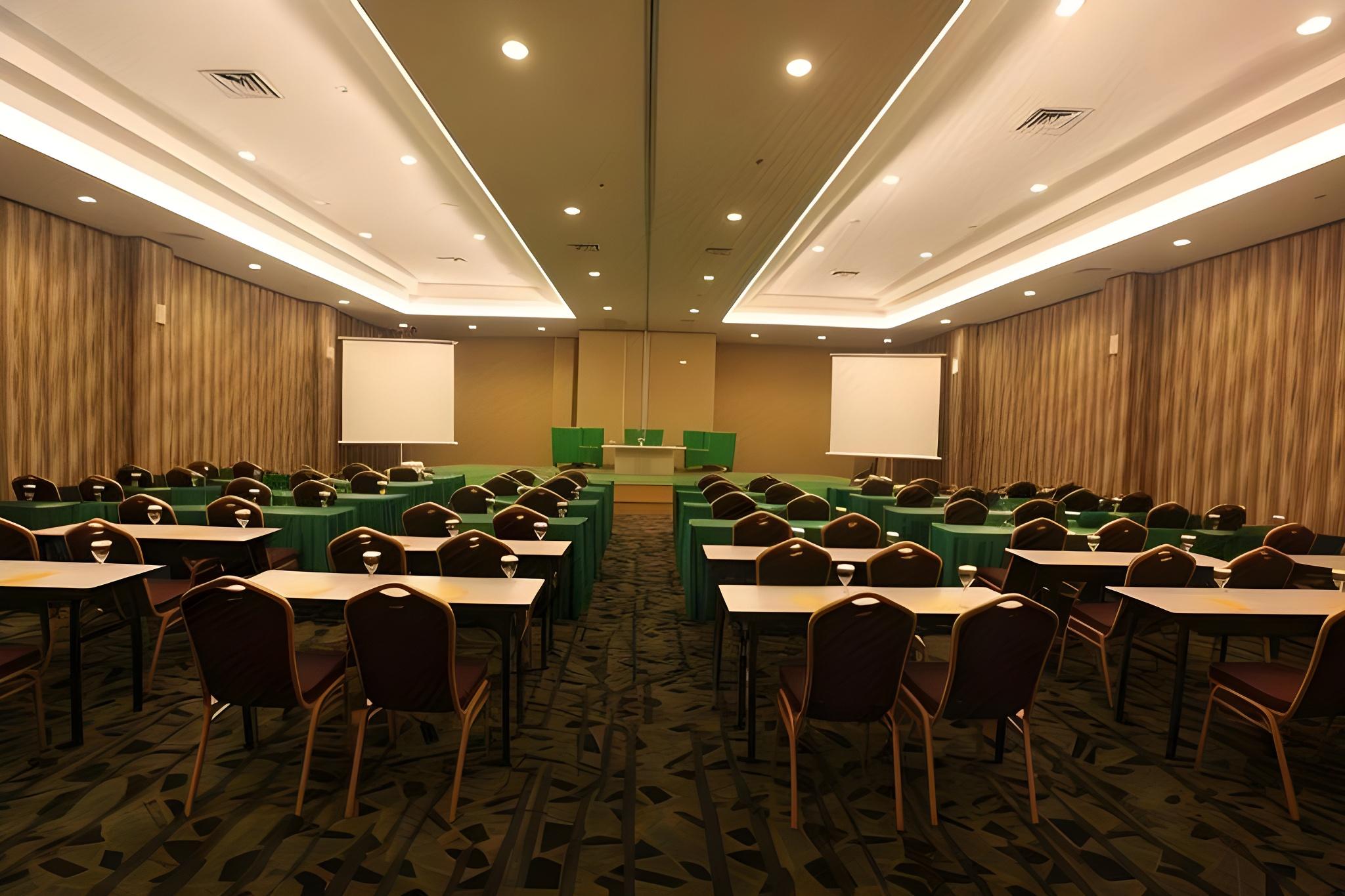 Maxonehotels At Vivo Palembang 42/50