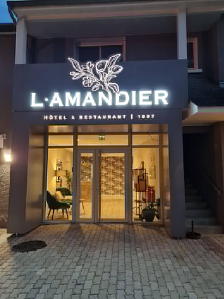 HÔTEL L'AMANDIER 2/29