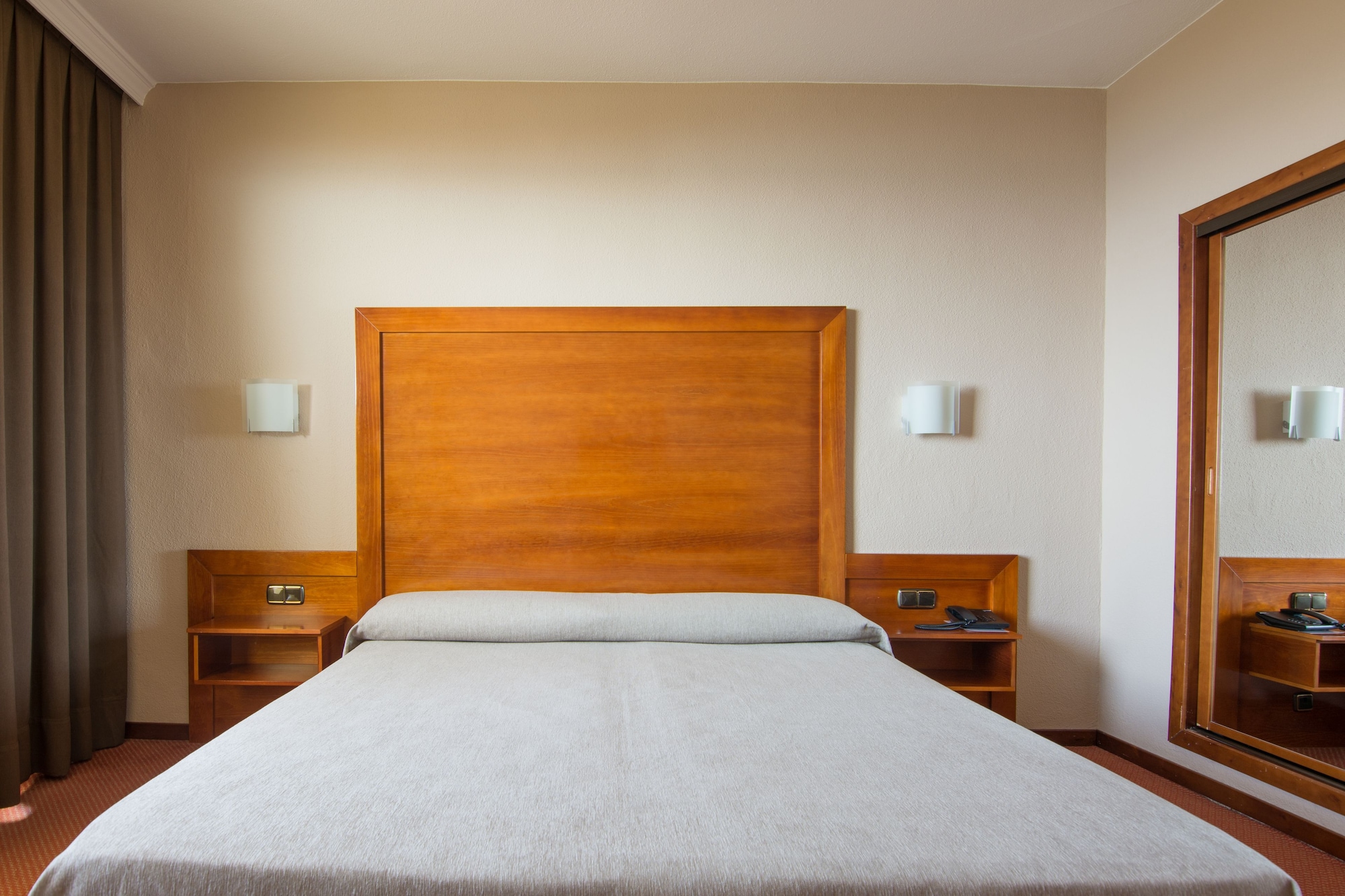 Standard, Double Bed