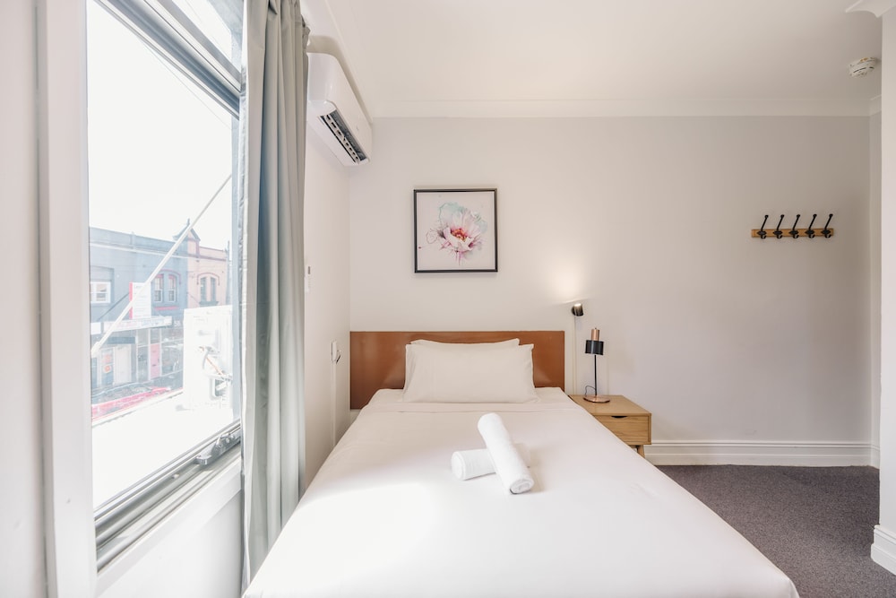 ROOM, DOUBLE BED, PRIVATE BATHROOM