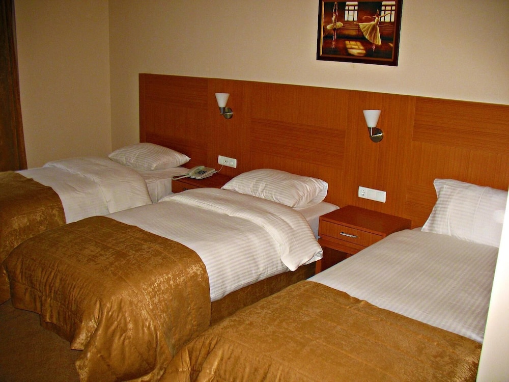 Shilla Hotel 14/19