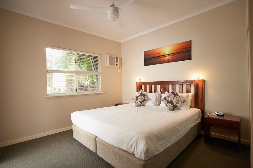 Seashells Broome 23/44