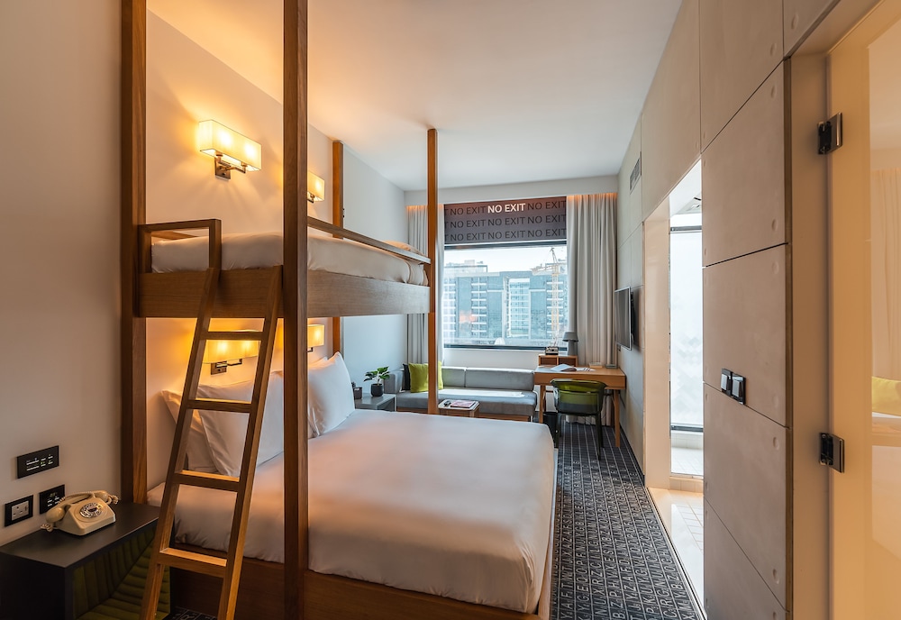 Studio One Hotel 16/67