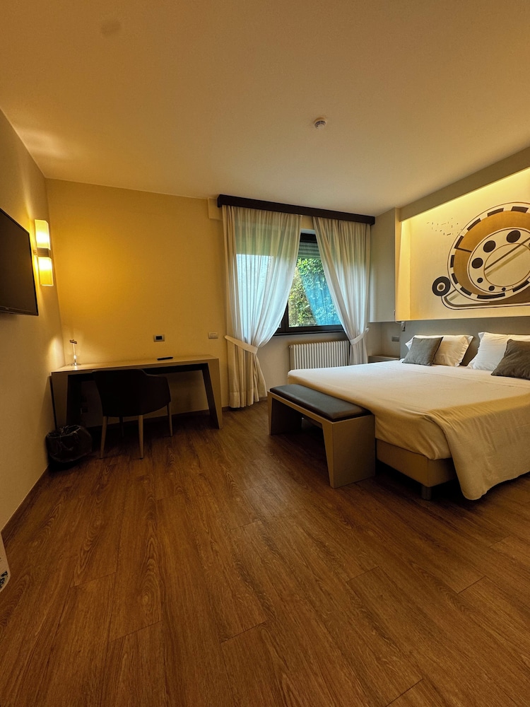 Parco Sassi Hotel 4/55