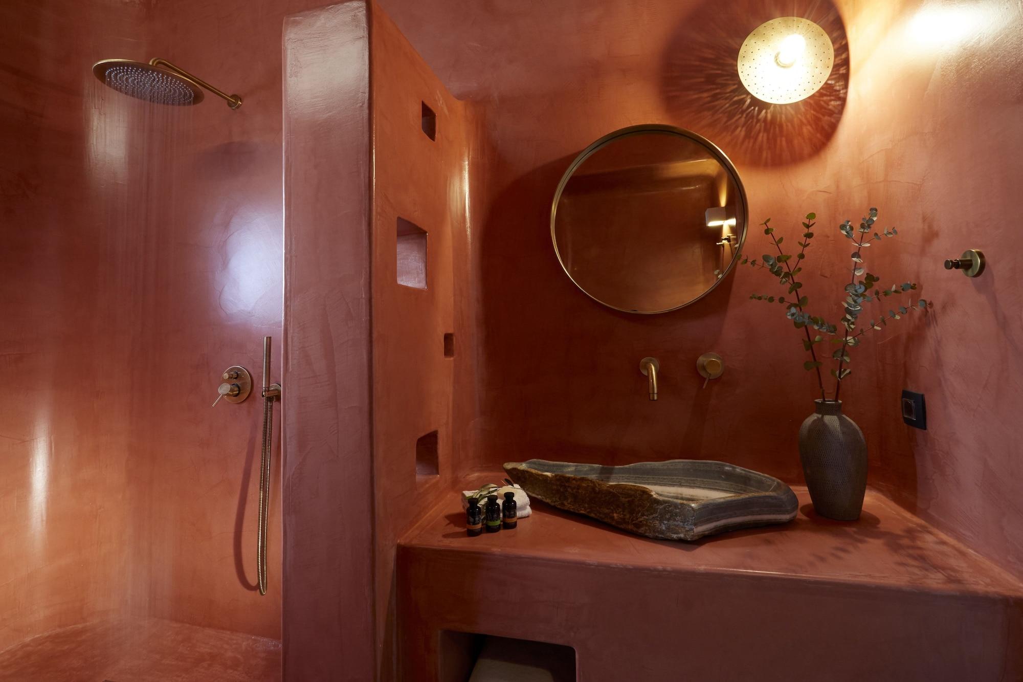 Villa, Private Pool, Jetted Tub, North Wing, North Santorini Luxury Spa Hotel 4/4