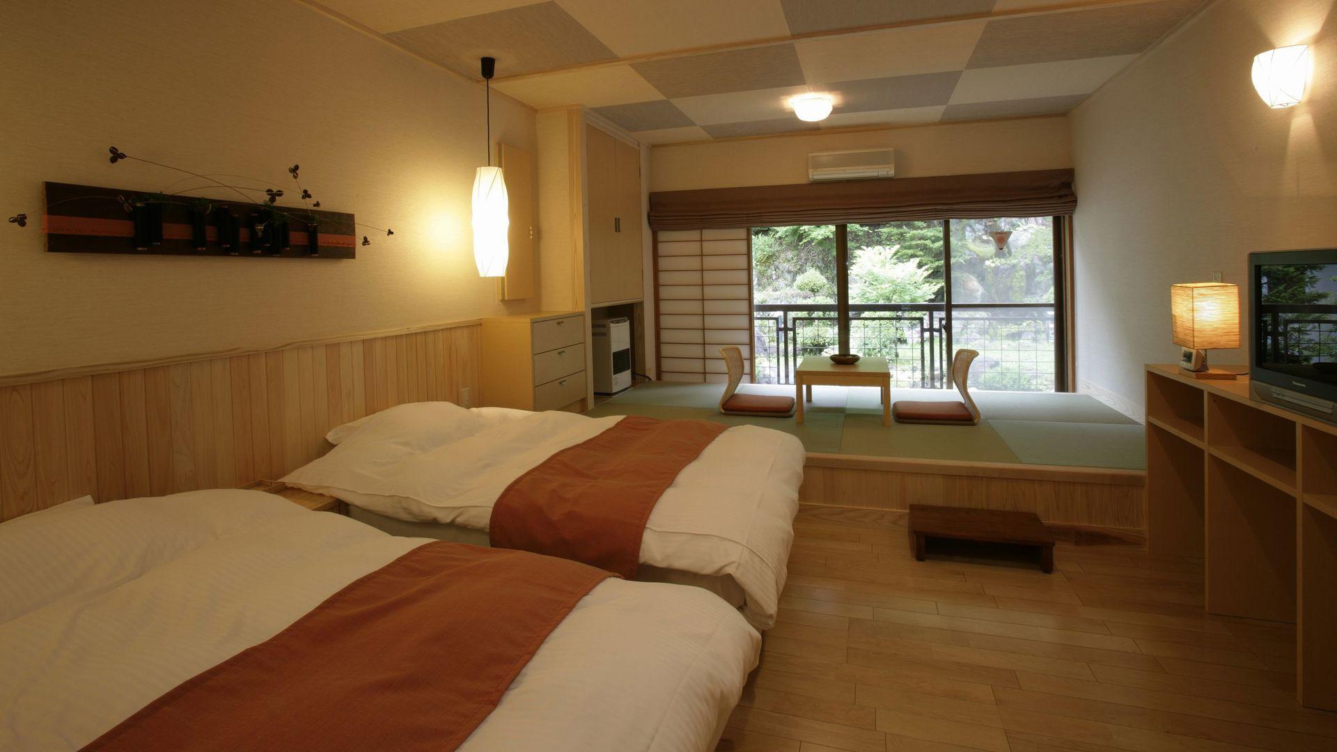 Japanese Western, Twin Beds, 3 Bathrooms, Tatami, Main Building