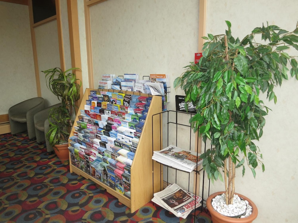 Tropicana Suite Hotel 16/29
