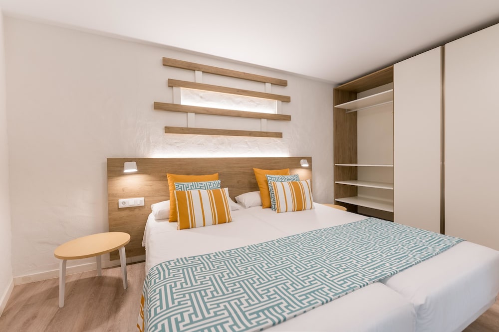 R2 Maryvent Beach Apartment 13/49