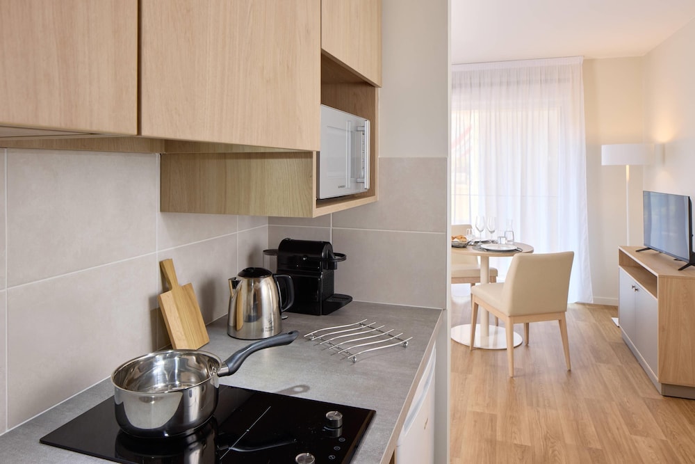 Quality Aparthotel Voiron 28/29