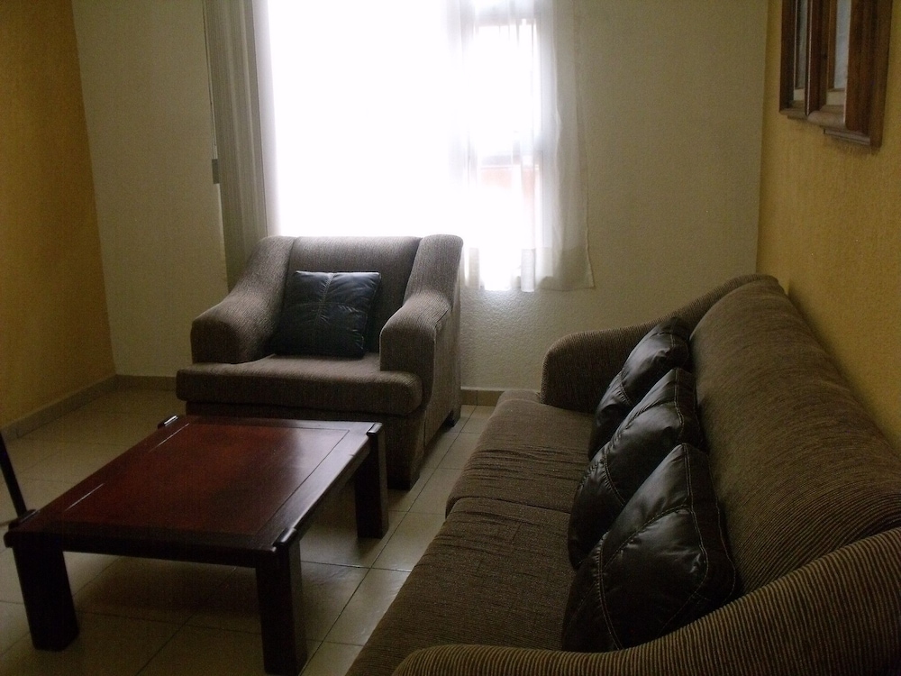 Hotel Santa Lucia del Bosque 30/50