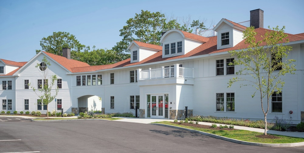 The Colony Hotel 5/49