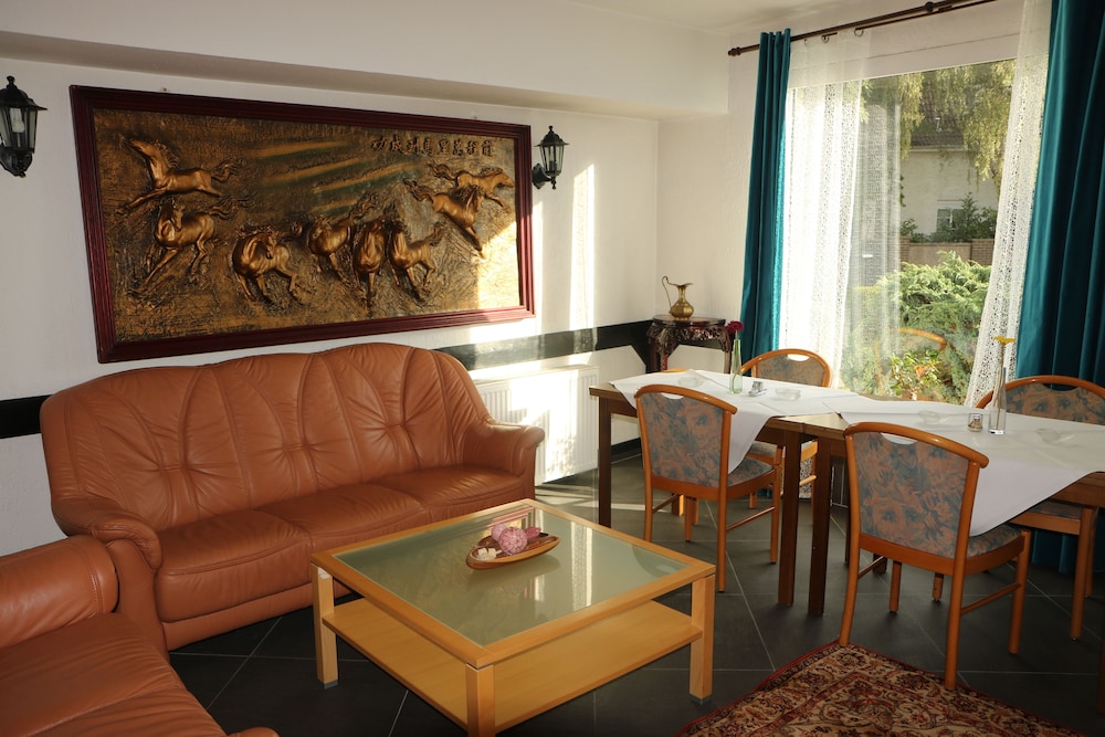 Hotel Apex، Hemmingen 23/50