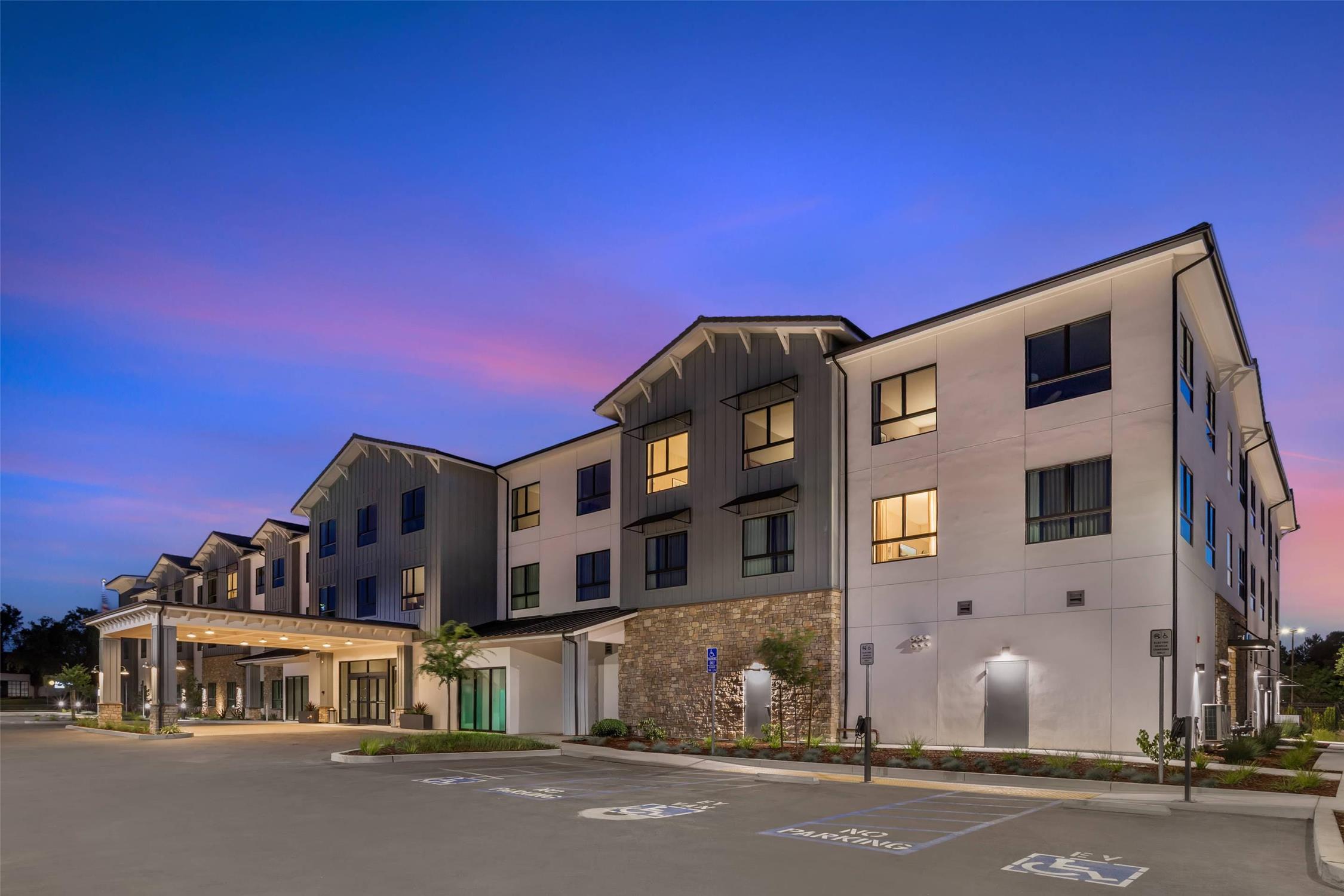 Cambria Hotel Templeton - Paso Robles 4/32