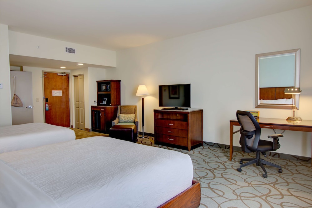 Hilton Garden Inn Charleston / Mt Pleasant 19/58