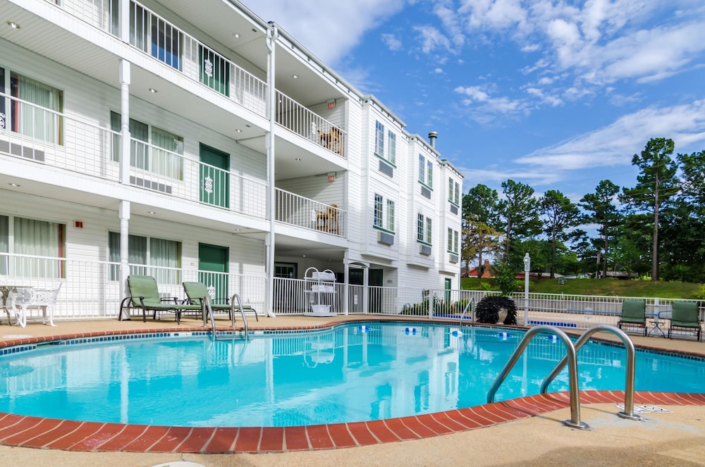 Quality Inn Eureka Springs South 3/67