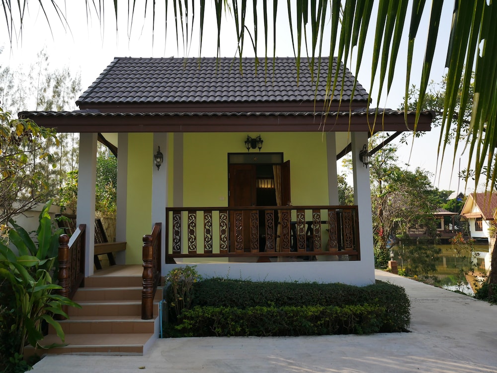 Suanluang Garden View Resort 6/70