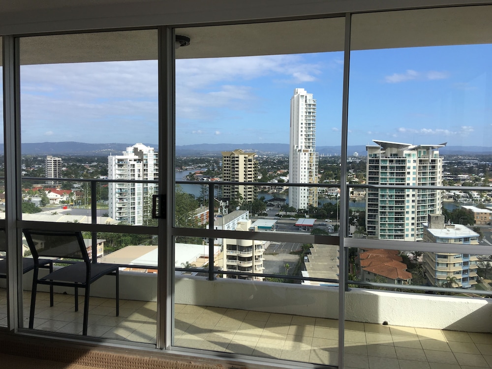 The Penthouses 12/27