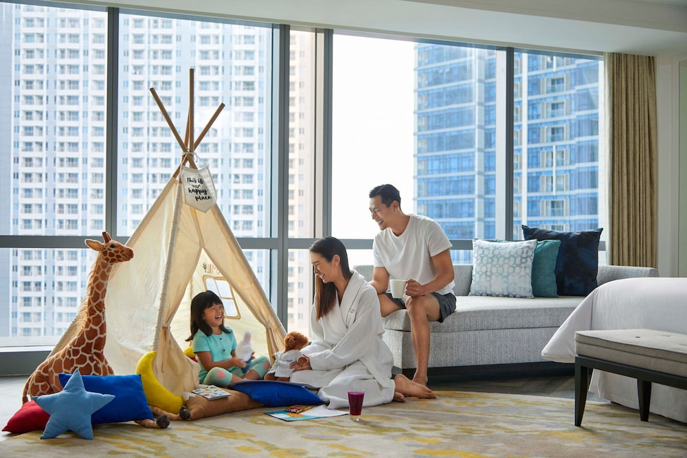 The Westin Surabaya 25/48