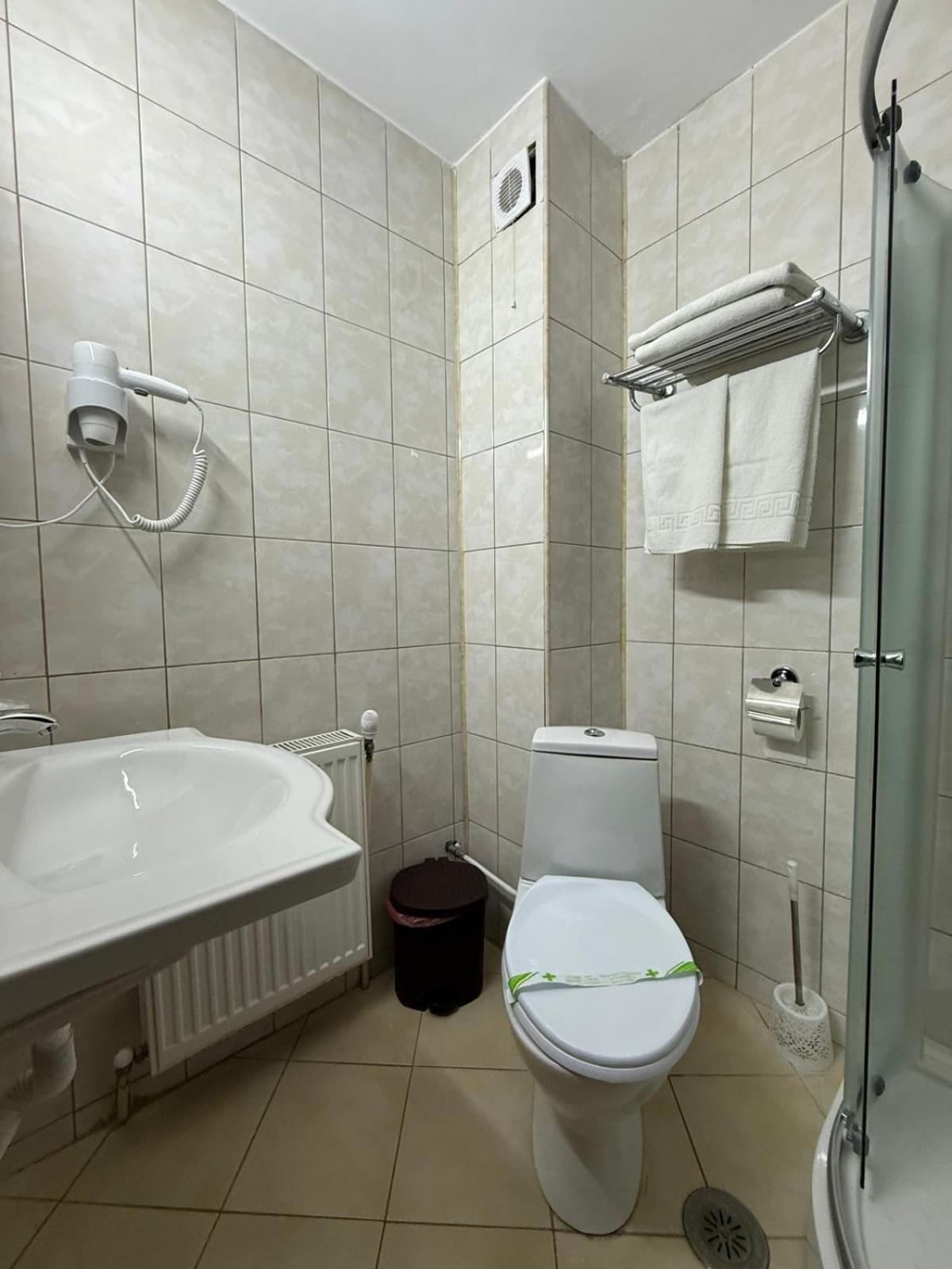 Ciric Hotel 44/46