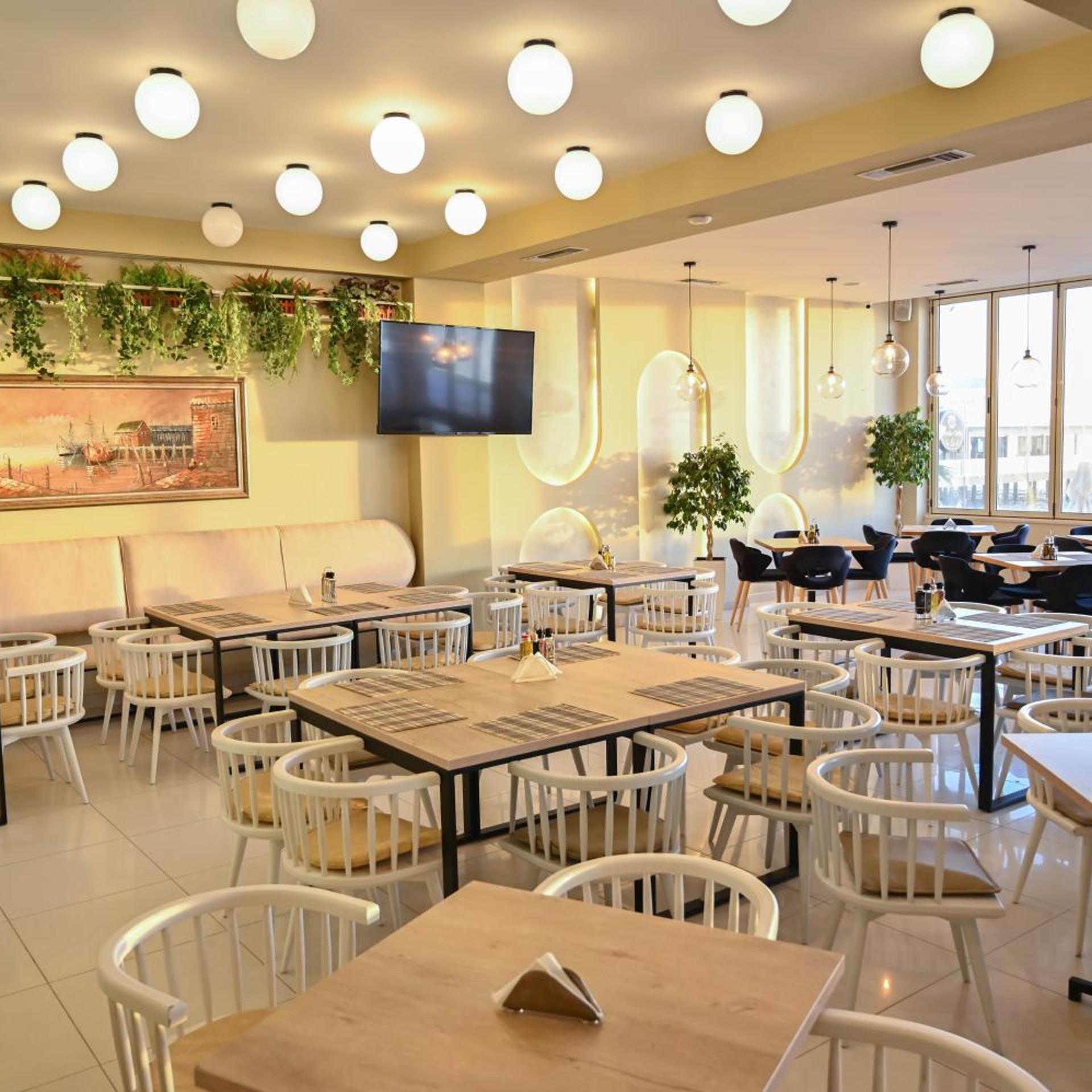 Hotel Zanzi 42/60
