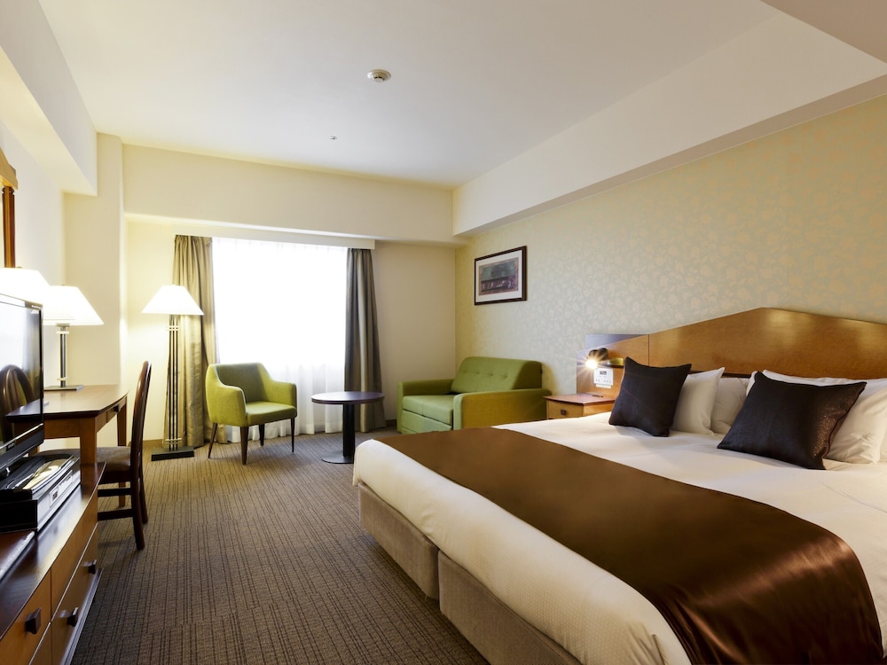 DELUXE, DOUBLE BED