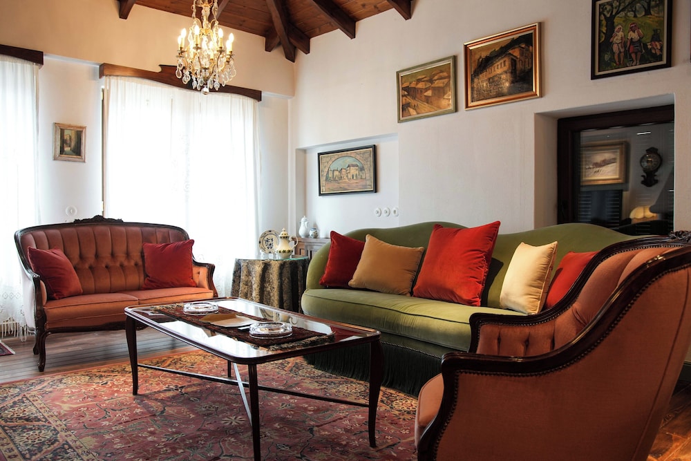 Vila Ebel Hotel, Pool & Spa 26/48