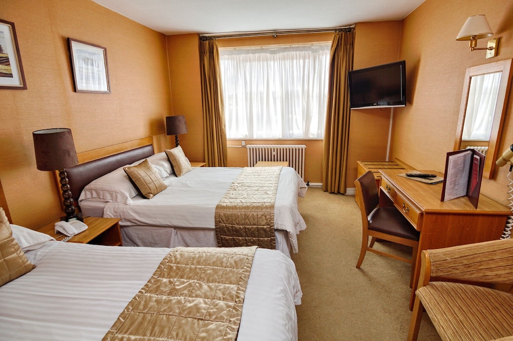 Trouville Hotel 39/76