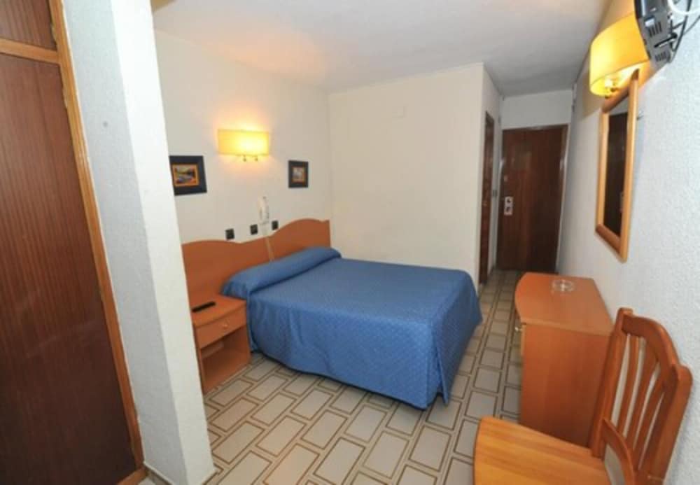 GOYMA HOSTAL I 11/29