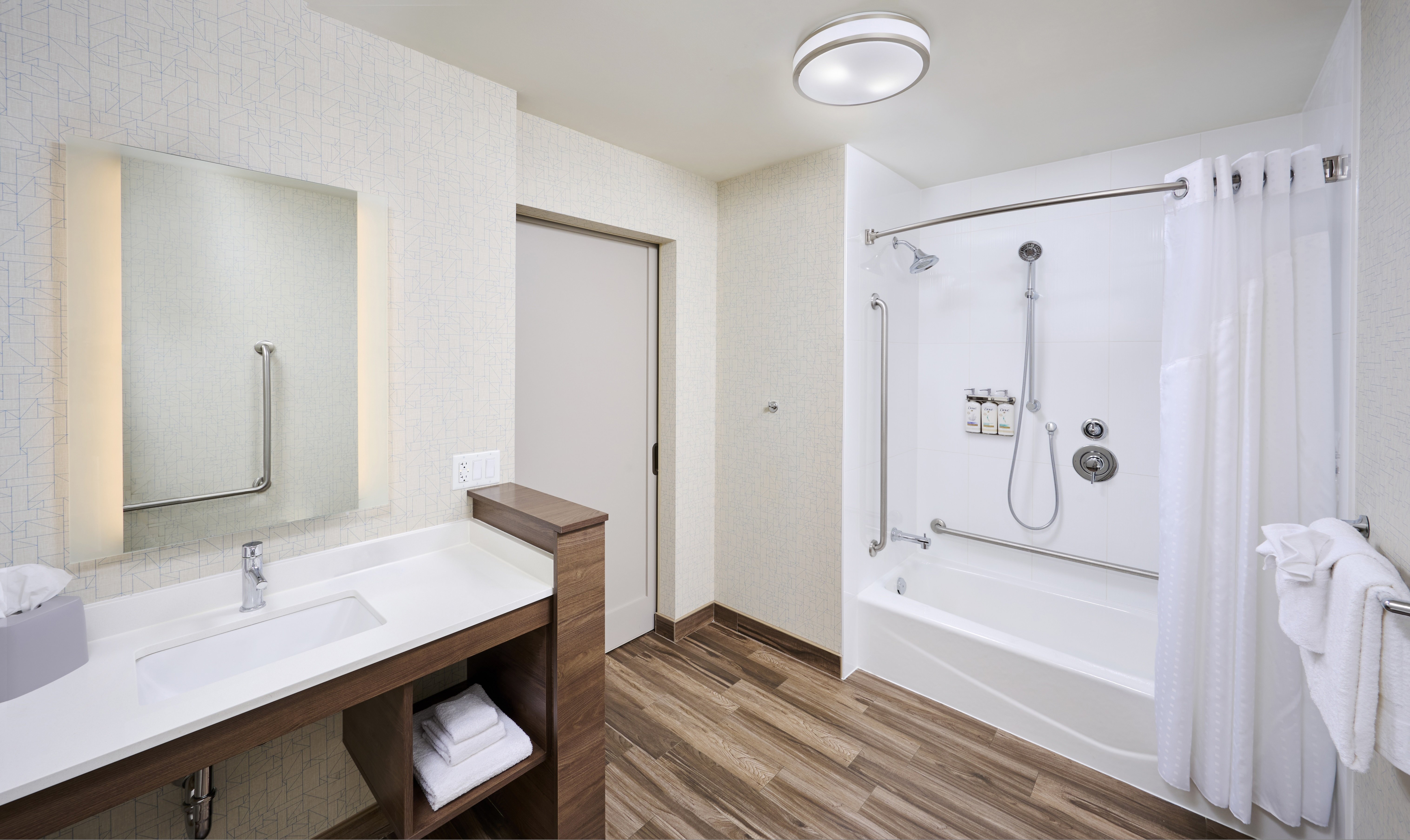 Holiday Inn Express Sarnia - Point Edward 46/46