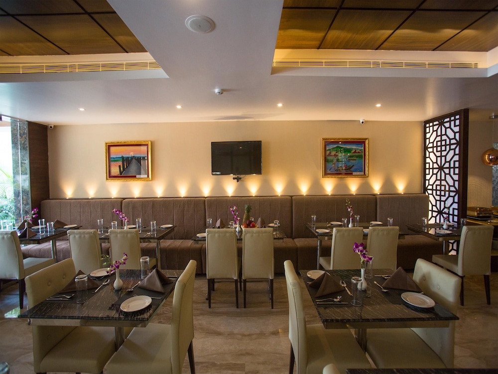 St Parklane Airport Hotel Chennai 20/27