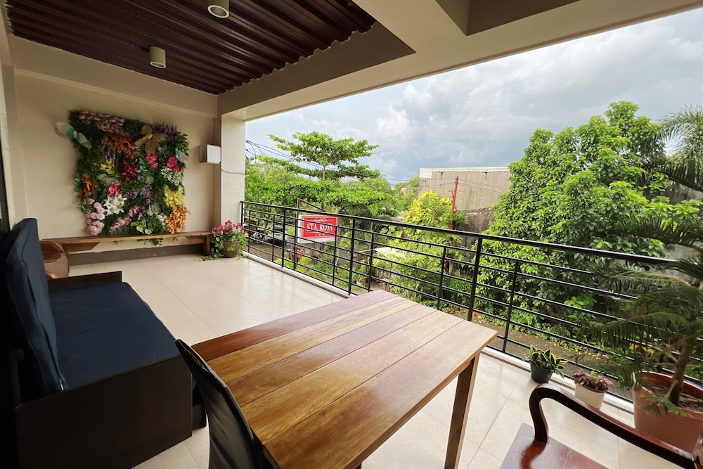 Sta Rosa Inn Iloilo powered by Cocotel 22/31