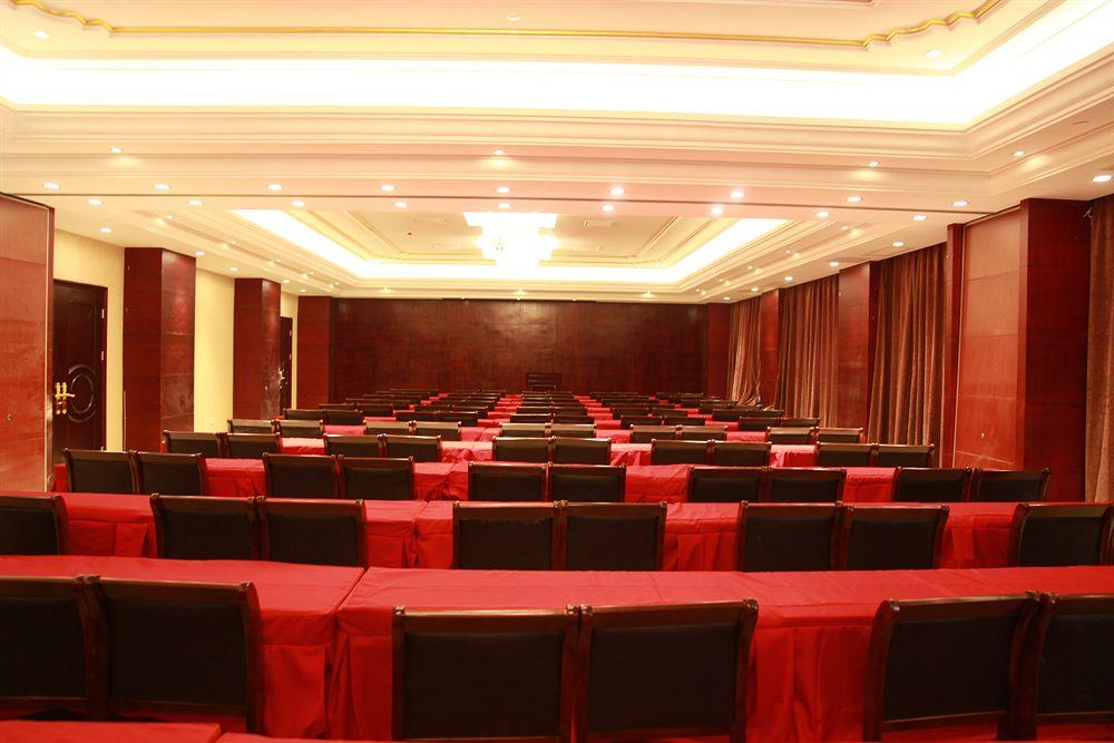 Vienna Hotel Pudong Airport Chenyang Rd 14/17