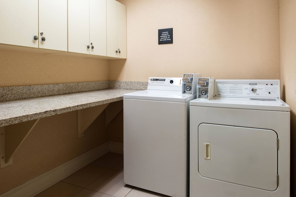 Towneplace Suites By Marriott Charleston-West Ashley 7/31